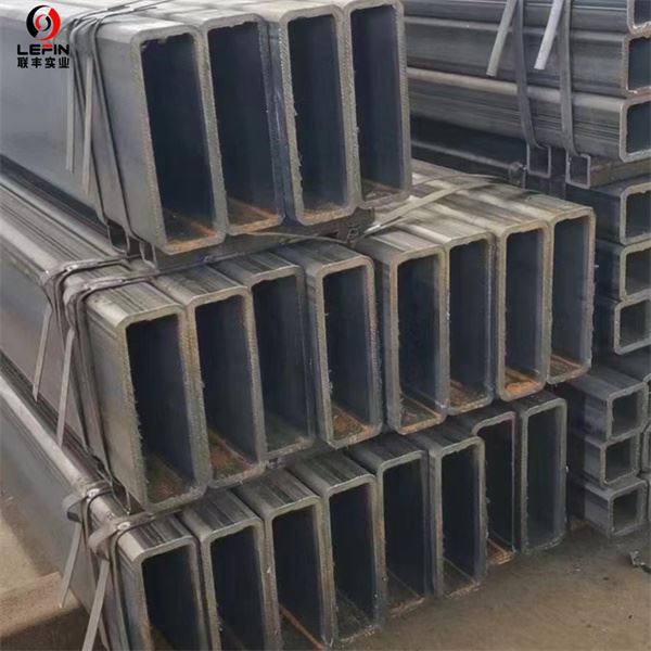 ASTM A500 Gr B Cold Formed Rectangular Hollow Section